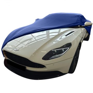 Indoor autohoes Aston Martin DB11