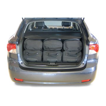 Set di borse da viaggio realizzato su misura per Toyota Avensis Wagon 2008-2015
