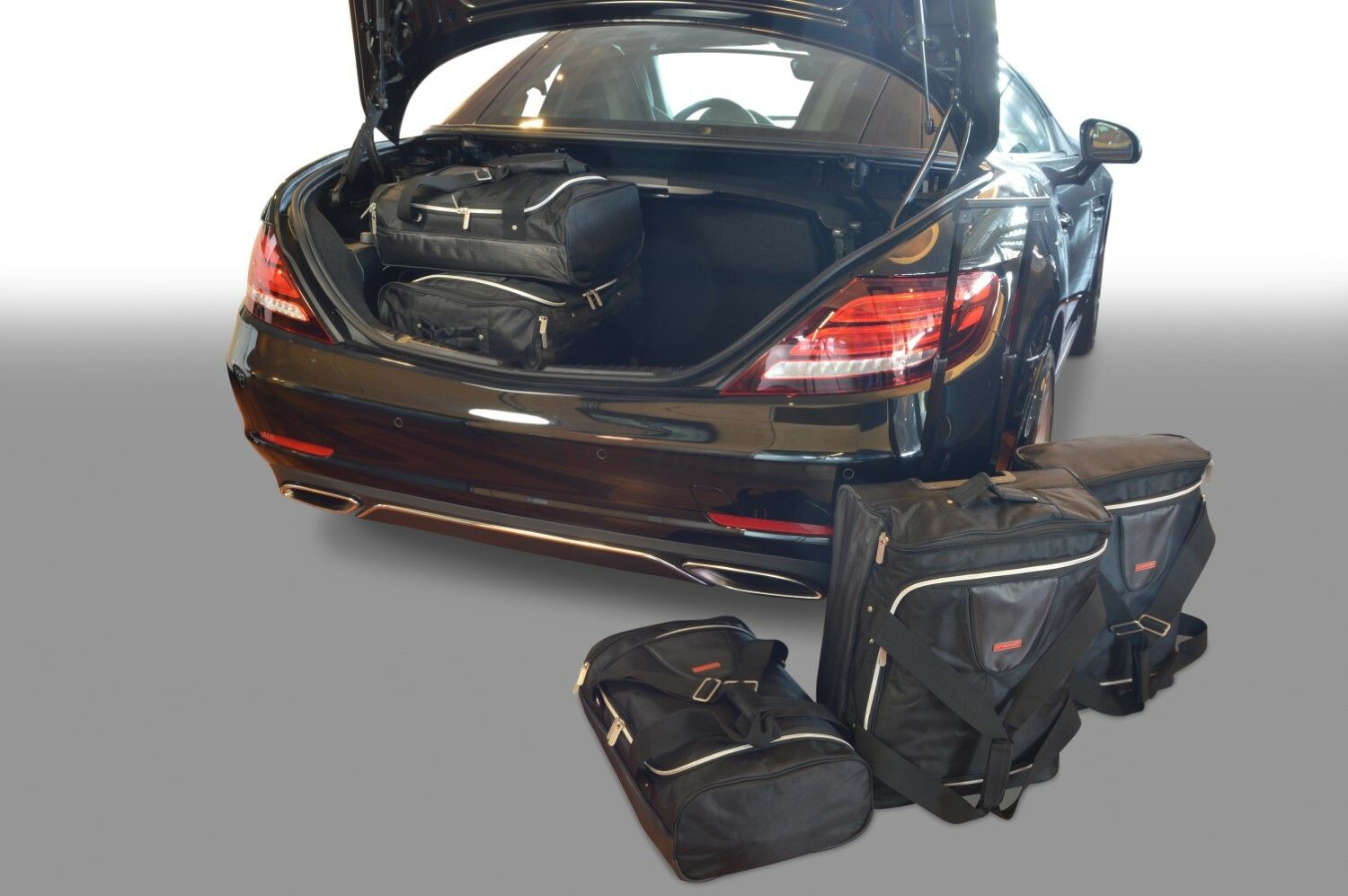 Want to buy a durable Mercedes-Benz cover? - Car-Bags custom made travel  bags - Premium Accessories for Your On-the-Go Lifestyle