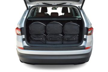 Set di borse da viaggio realizzato su misura per Skoda Kodiaq 5-seat version with spare wheel 2017-attuale