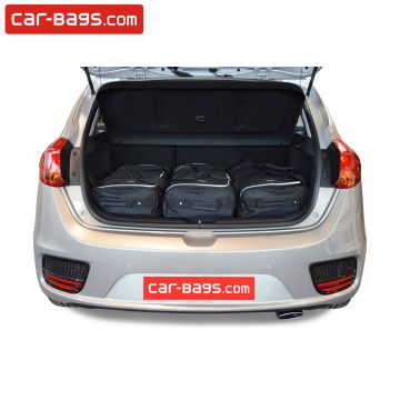 Travelbags tailor made for Kia Cee'd 2012-2018