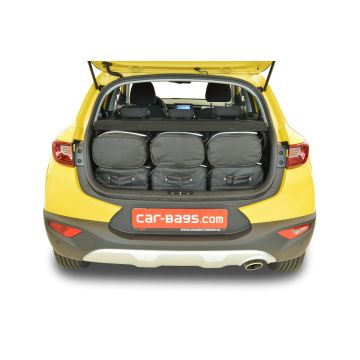 Kia Stonic (YB) 2017-current travel bags