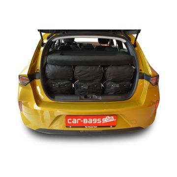 Travelbags tailor made for Opel Astra L 2021-heden 5-deurs hatchback