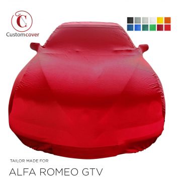 Op maat  gemaakte indoor Alfa Romeo GT 916 met spiegelzakken