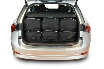  Travel bags tailor made for Skoda Octavia IV Combi (NX) 2020-current Adjustable boot floor in lowest position