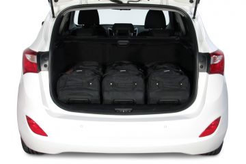 Reistassen set op maat gemaakt voor Hyundai i30 CW (GD) 2012-2017